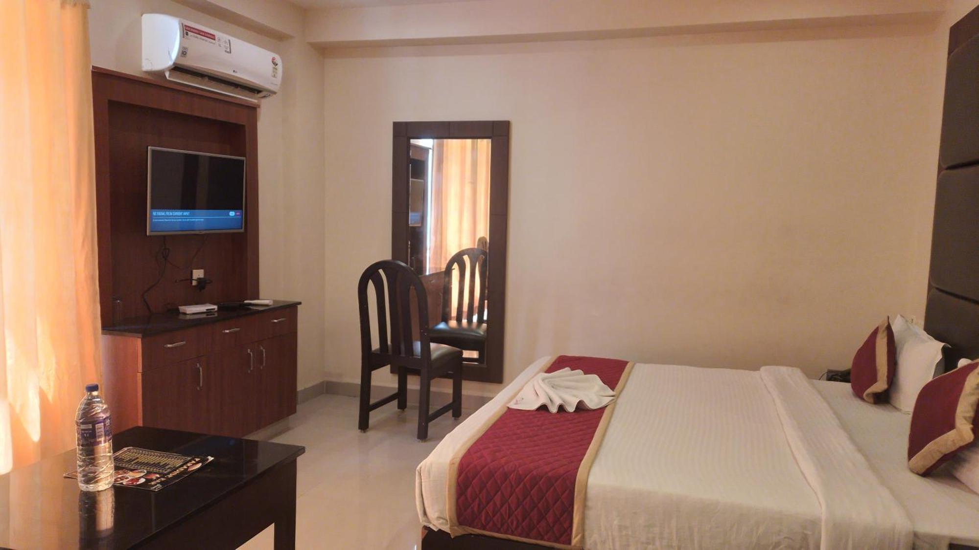 Nāgercoil Hotel Pioneer Paradise מראה חיצוני תמונה