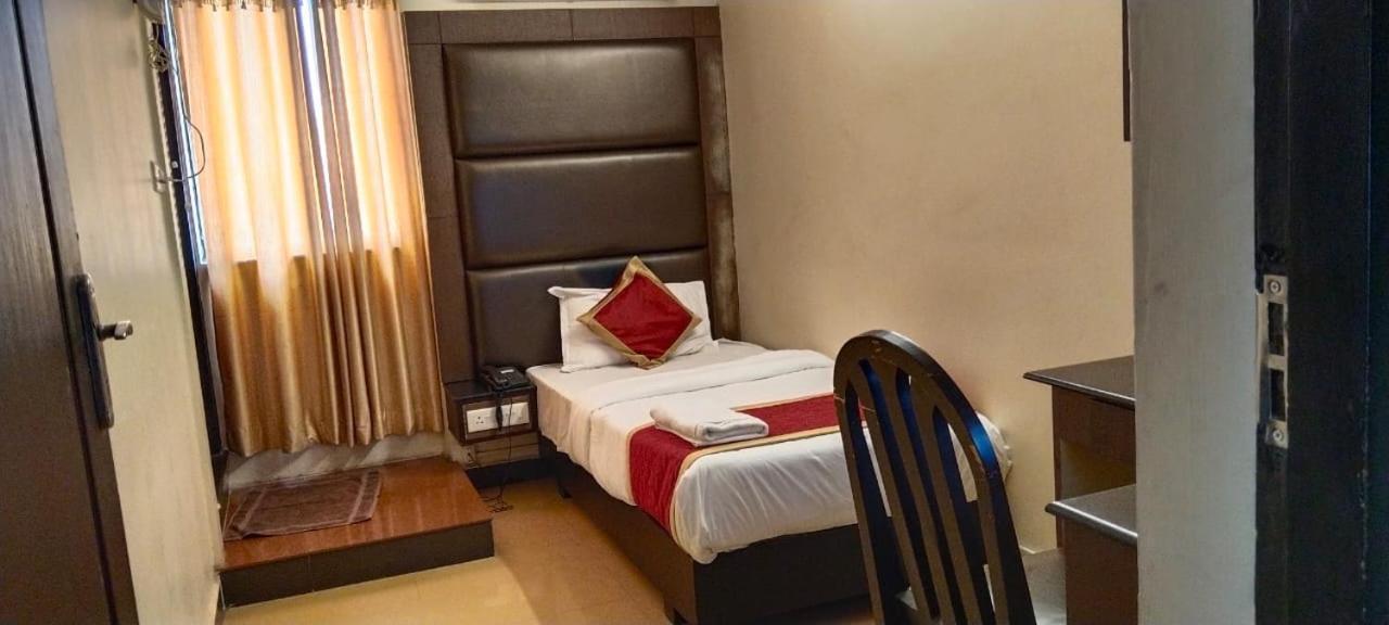 Nāgercoil Hotel Pioneer Paradise מראה חיצוני תמונה