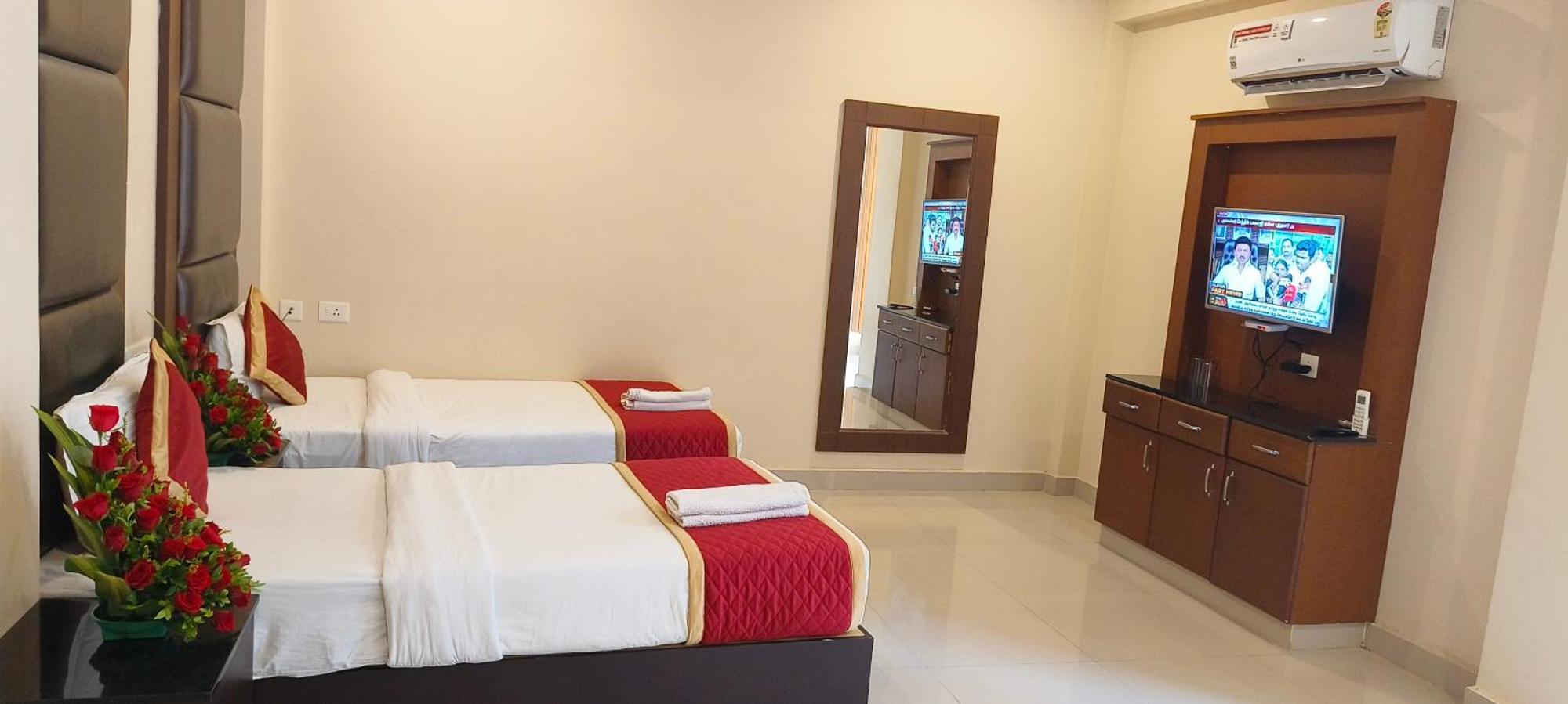 Nāgercoil Hotel Pioneer Paradise מראה חיצוני תמונה
