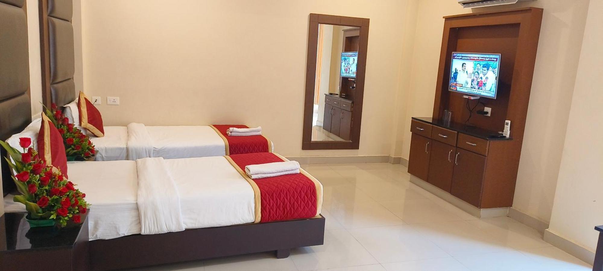 Nāgercoil Hotel Pioneer Paradise מראה חיצוני תמונה